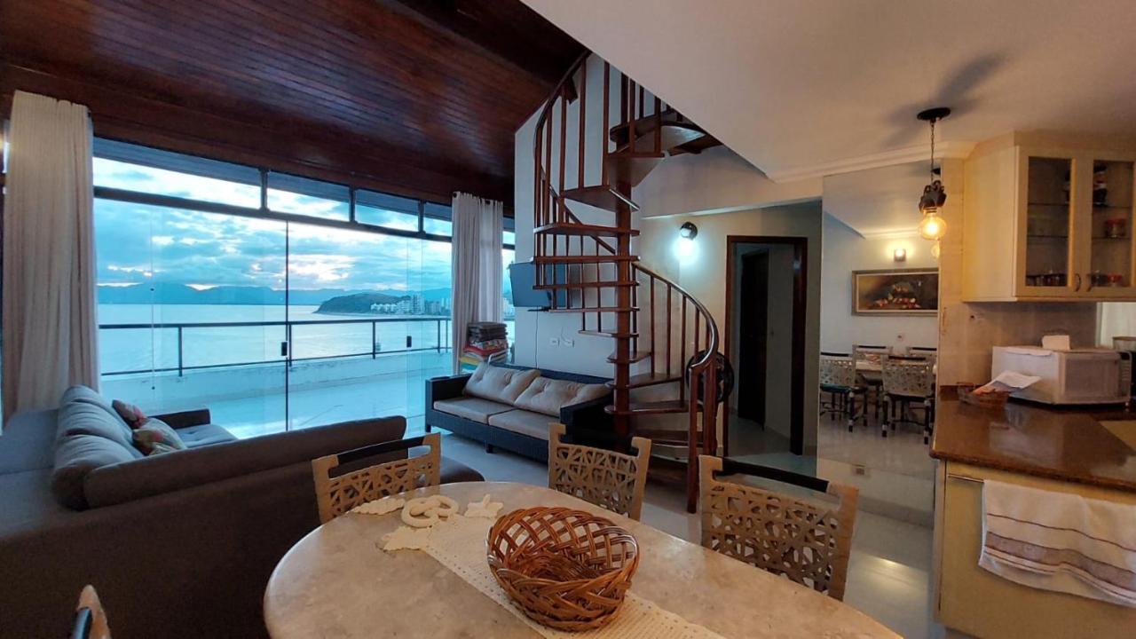 Апартаменты Linda Cobertura Duplex, Pe Na Areia,Vista Linda. Карагуататуба Экстерьер фото